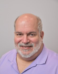 Image  of  Dr.  Daniel  Jaconetti  smiling.